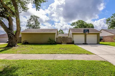 528 Belmont Drive, Friendswood, TX 77546 - Photo 1