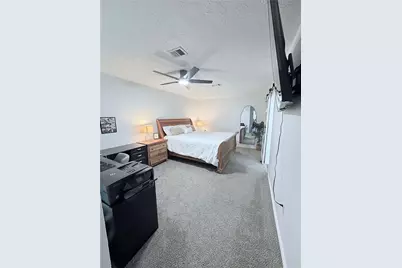 528 Belmont Drive, Friendswood, TX 77546 - Photo 9