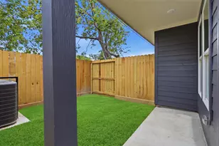 1029 Junell St, Houston, TX 77088 - Photo 23
