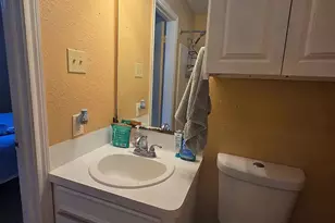 3000 2nd Ave N, Texas City, TX 77590 - Photo 15