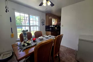 3000 2nd Ave N, Texas City, TX 77590 - Photo 9