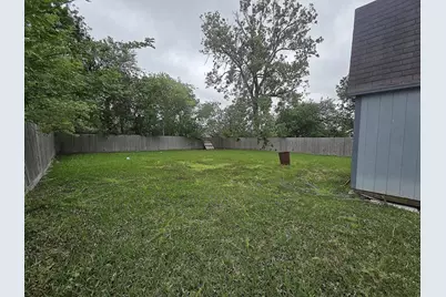 3000 2nd Avenue N, Texas City, TX 77590 - Photo 25