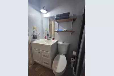 3000 2nd Avenue N, Texas City, TX 77590 - Photo 21