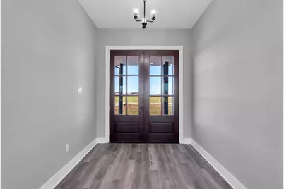 519 Chuckwagon Trail, Angleton, TX 77515 - Photo 5