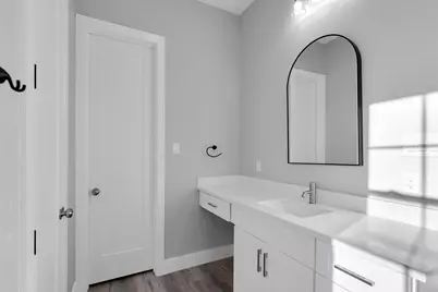 519 Chuckwagon Trail, Angleton, TX 77515 - Photo 19