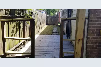 10822 Lynnbrook Dr Drive #B, Houston, TX 77042 - Photo 11