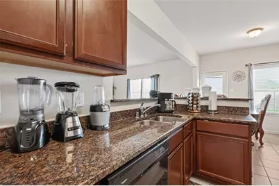 9811 Montana Sapphire Lane, Rosharon, TX 77583 - Photo 7