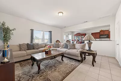 9811 Montana Sapphire Lane, Rosharon, TX 77583 - Photo 5