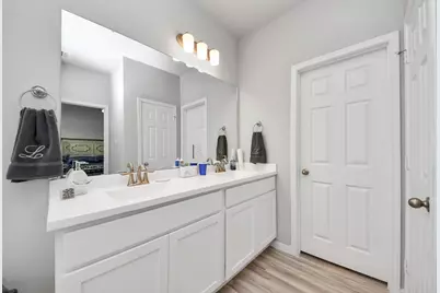 1654 Sequoia Run Drive, Rosharon, TX 77583 - Photo 15