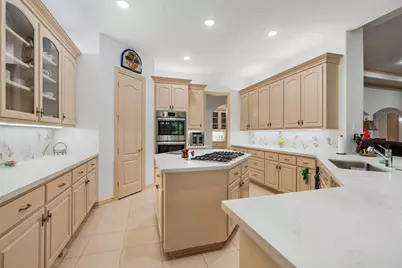 10265 Paradise Valley, Conroe, TX 77304 - Photo 13