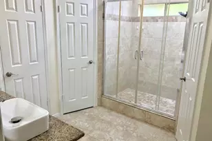 6650 Grove Field Ln, Houston, TX 77084 - Photo 9