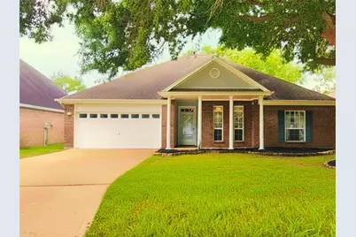 7920 Buttercup Dr, Beaumont, TX 77713 - Photo 1