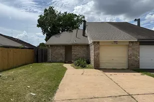 16528 Monte Carlo Ln, Houston, TX 77053 - Photo 1