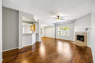 11123 Cactus Point Ct, Houston, TX 77095 - Photo 9