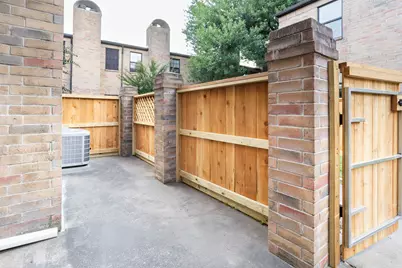 9800 Pagewood Lane #3405, Houston, TX 77042 - Photo 5