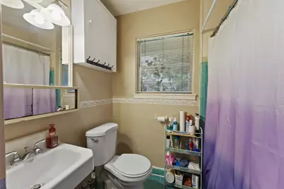 8506 Montridge Drive, Houston, TX 77055 - Photo 21