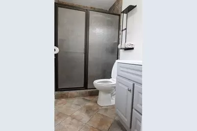 301 Lotus Street, Lake Jackson, TX 77566 - Photo 19