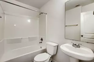 9025 Madera Rd, Houston, TX 77078 - Photo 11