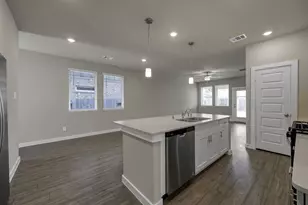 9522 Sugar Berry Dr, Conroe, TX 77385 - Photo 11