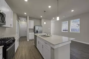 9522 Sugar Berry Dr, Conroe, TX 77385 - Photo 9