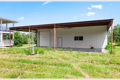 812 W Tobias Road, Ellinger, TX 78938 - Photo 5