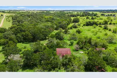 812 W Tobias Road, Ellinger, TX 78938 - Photo 21