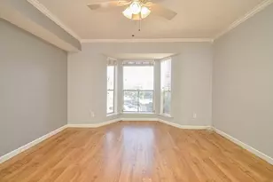 4633 Wild Indigo St, Houston, TX 77027 - Photo 11