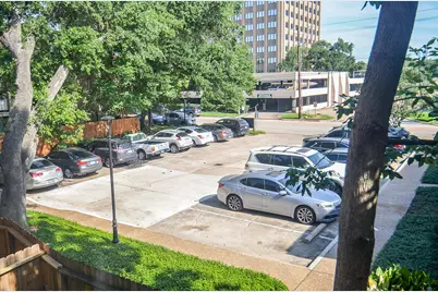 4633 Wild Indigo Street #552, Houston, TX 77027 - Photo 15