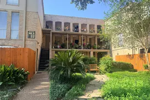 4633 Wild Indigo St, Houston, TX 77027 - Photo 19