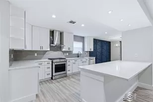 5951 Valkeith Dr, Houston, TX 77096 - Photo 13