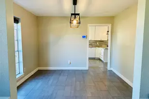 20257 Hwy 35, Sweeny, TX 77480 - Photo 11