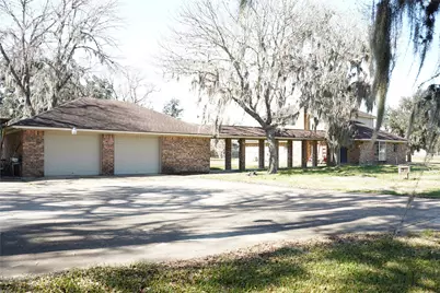 20257 Highway 35, Sweeny, TX 77480 - Photo 5