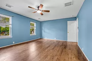 21007 Somerset Park Ln, Katy, TX 77450 - Photo 17