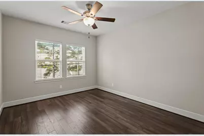 919 Dunleigh Meadows Lane, Houston, TX 77055 - Photo 29