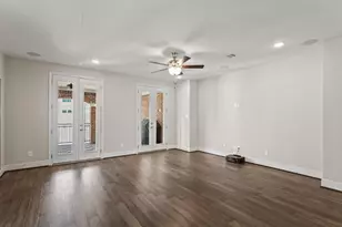919 Dunleigh Meadows Ln, Houston, TX 77055 - Photo 33