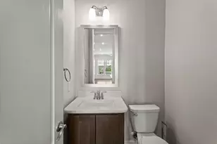919 Dunleigh Meadows Ln, Houston, TX 77055 - Photo 5