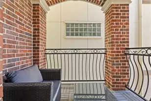 919 Dunleigh Meadows Ln, Houston, TX 77055 - Photo 21