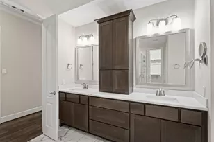 919 Dunleigh Meadows Ln, Houston, TX 77055 - Photo 23