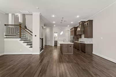 919 Dunleigh Meadows Lane, Houston, TX 77055 - Photo 15