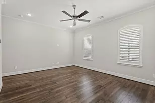 919 Dunleigh Meadows Ln, Houston, TX 77055 - Photo 17