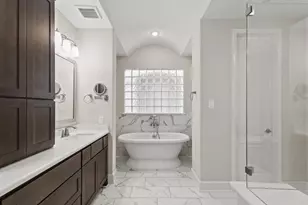 919 Dunleigh Meadows Ln, Houston, TX 77055 - Photo 21
