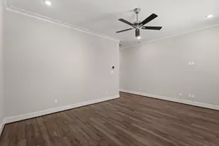 919 Dunleigh Meadows Ln, Houston, TX 77055 - Photo 19