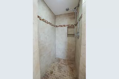 11819 McLain Boulevard, Houston, TX 77071 - Photo 19