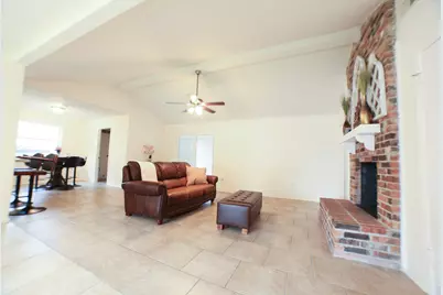 11819 McLain Boulevard, Houston, TX 77071 - Photo 5