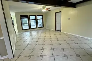 17719 Windy Point Dr, Spring, TX 77379 - Photo 5