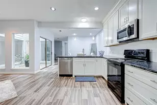 395 Rancho Bauer Dr, Houston, TX 77079 - Photo 25