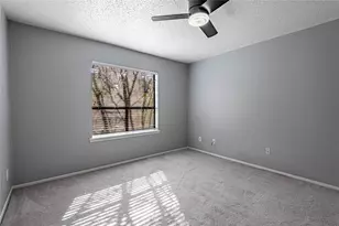 514 Hickory St, Huntsville, TX 77320 - Photo 21