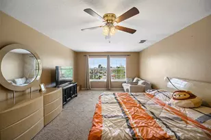 9214 Carmalee St, Houston, TX 77075 - Photo 27