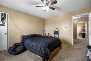 9214 Carmalee St, Houston, TX 77075 - Photo 19