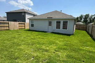 925 Capracotta Dr, Huffman, TX 77336 - Photo 15